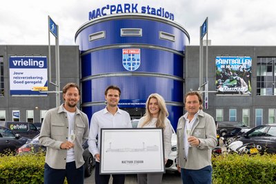 Naamgever stadion4